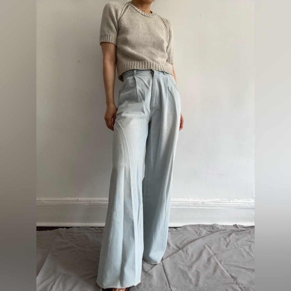 Pas De Calais Light Grey Short-Sleeve Knit Sweater